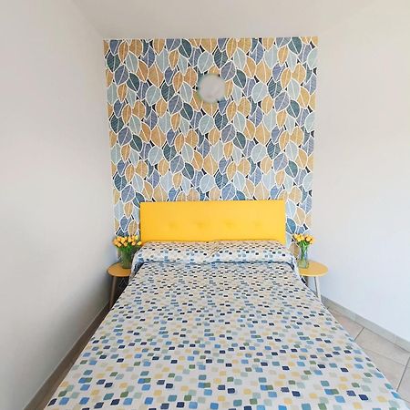 Affittacamere Center Room Tortoli Exterior photo